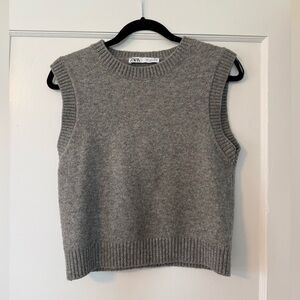 Zara Gray Sleeveless Knit Sweater Vest